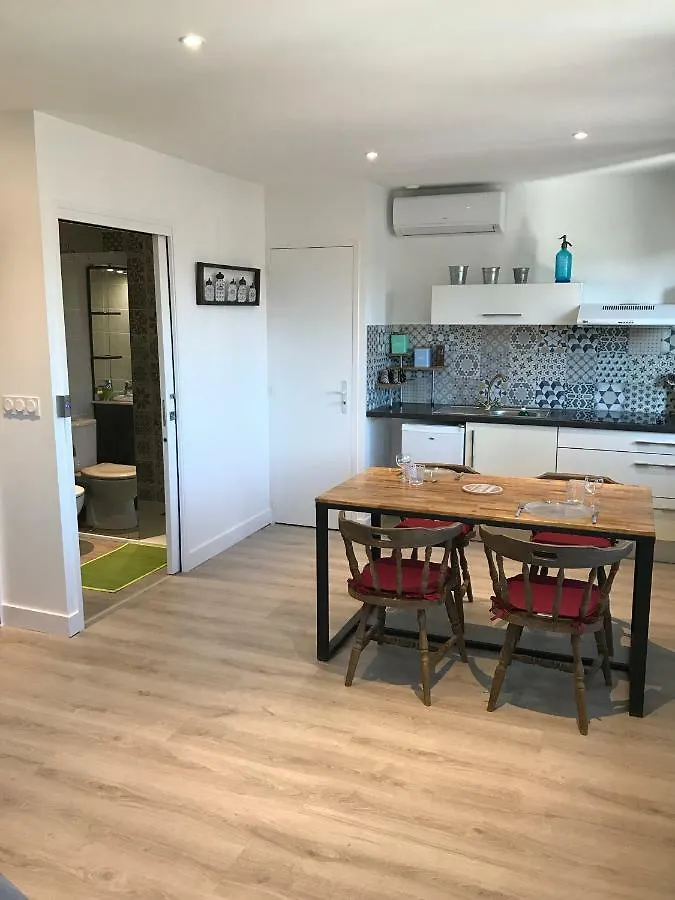 Albi Home - Rochegude 0*,  France